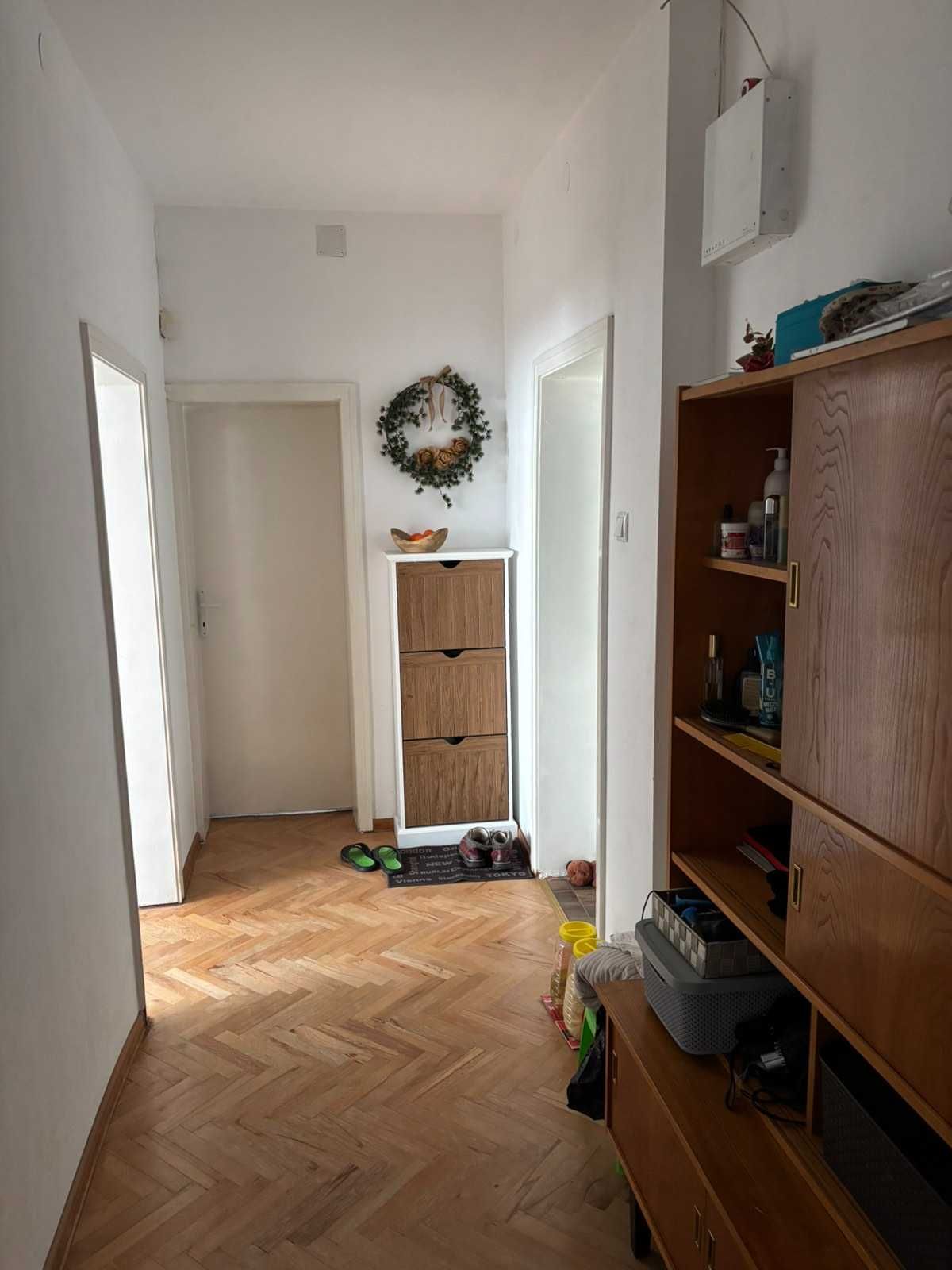 Продава модерна къща в центъра на гр. Казанлък