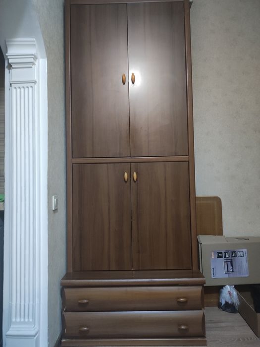 Продам шкаф б/у.
