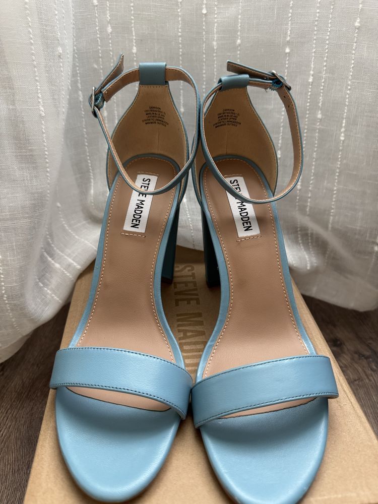 Токчета сандали на ток високи обувки в небесни синьо сини Steve madden