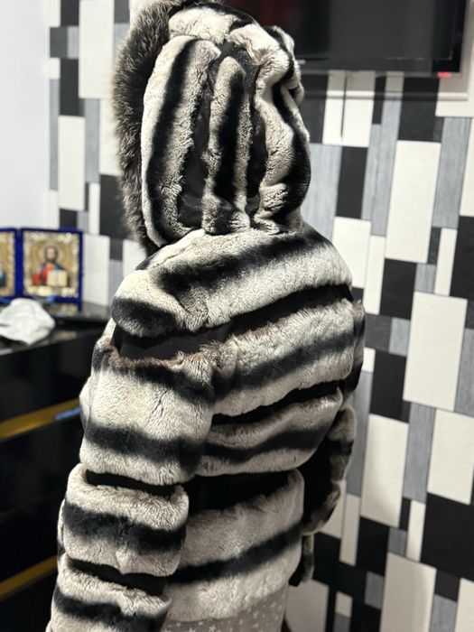 Vand haina din blana naturala chinchilla