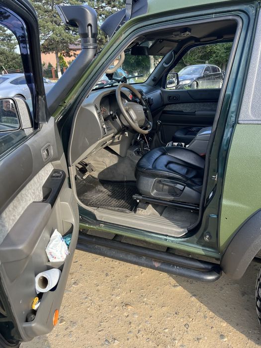 Nissan patrol y61 2.8 d