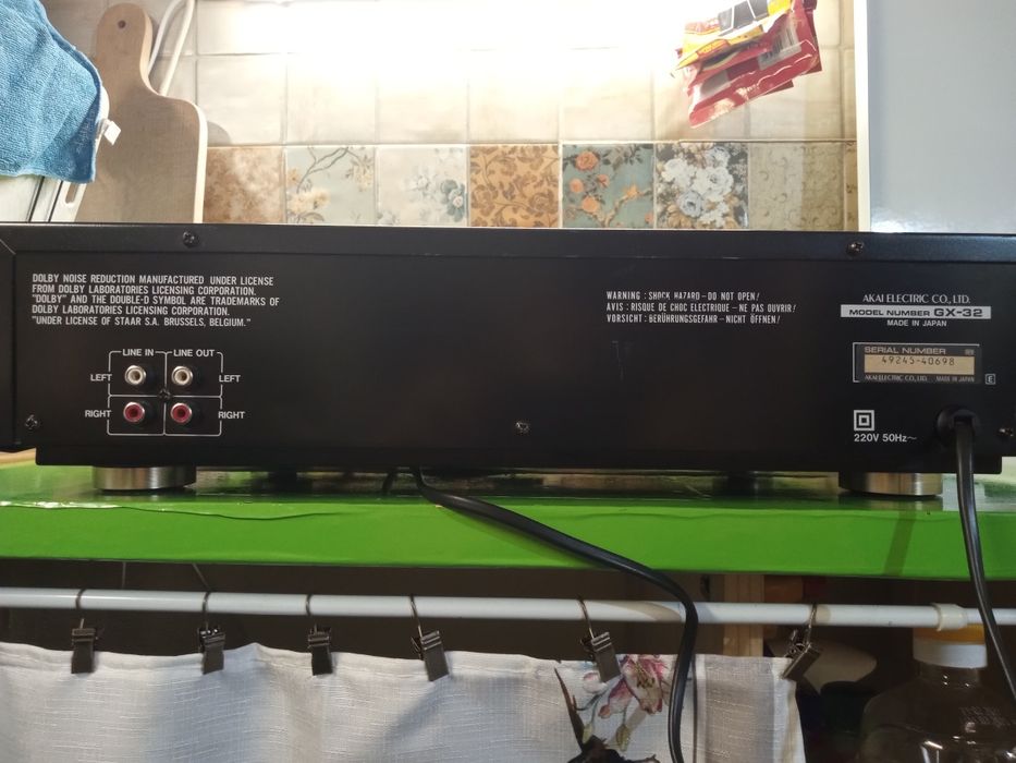 Deck casetofon AKAI GX - 32 .