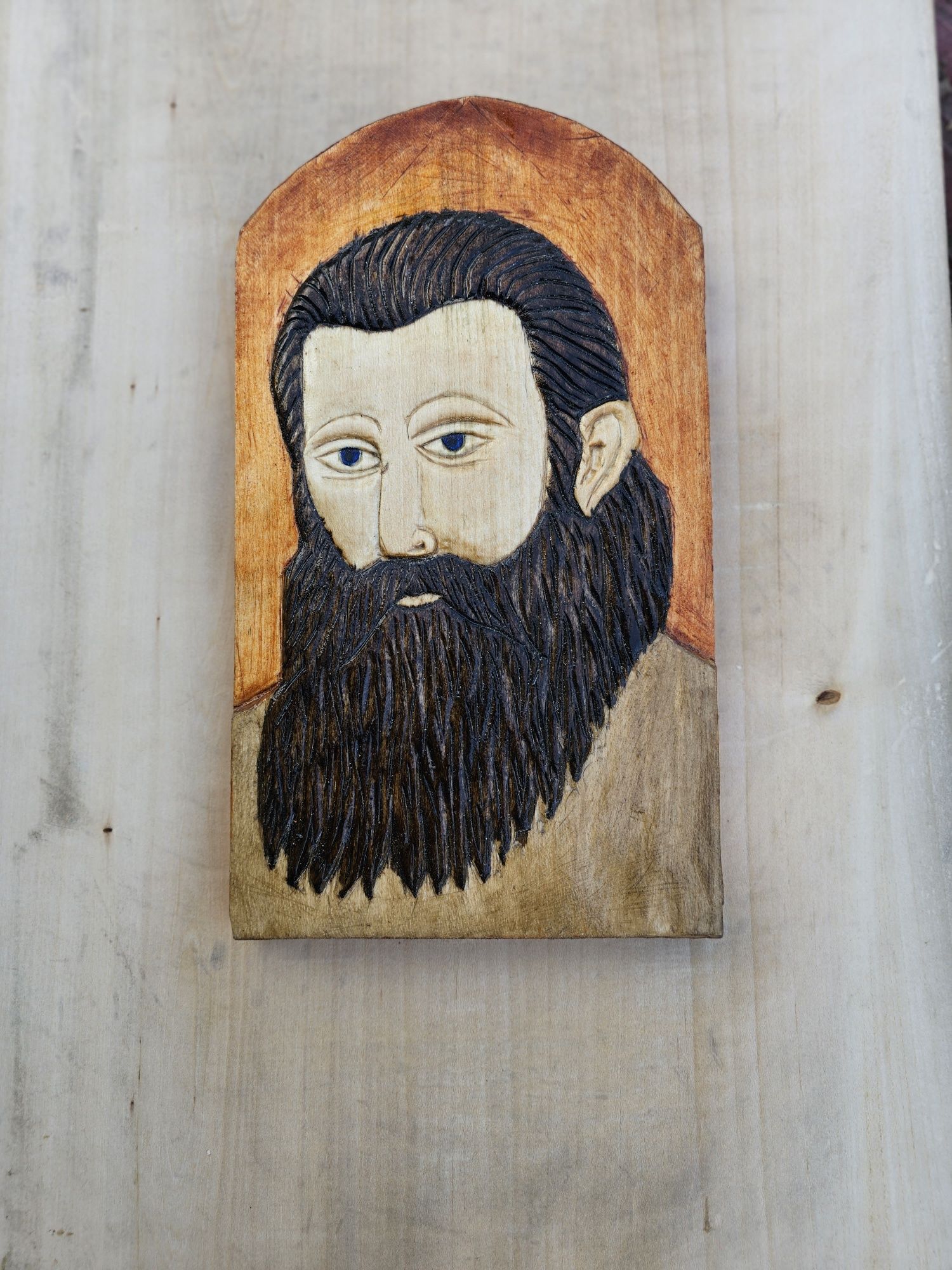 Icoana,Stefan Cel Mare,Maica Domnului, portrete sculptate in lemn.