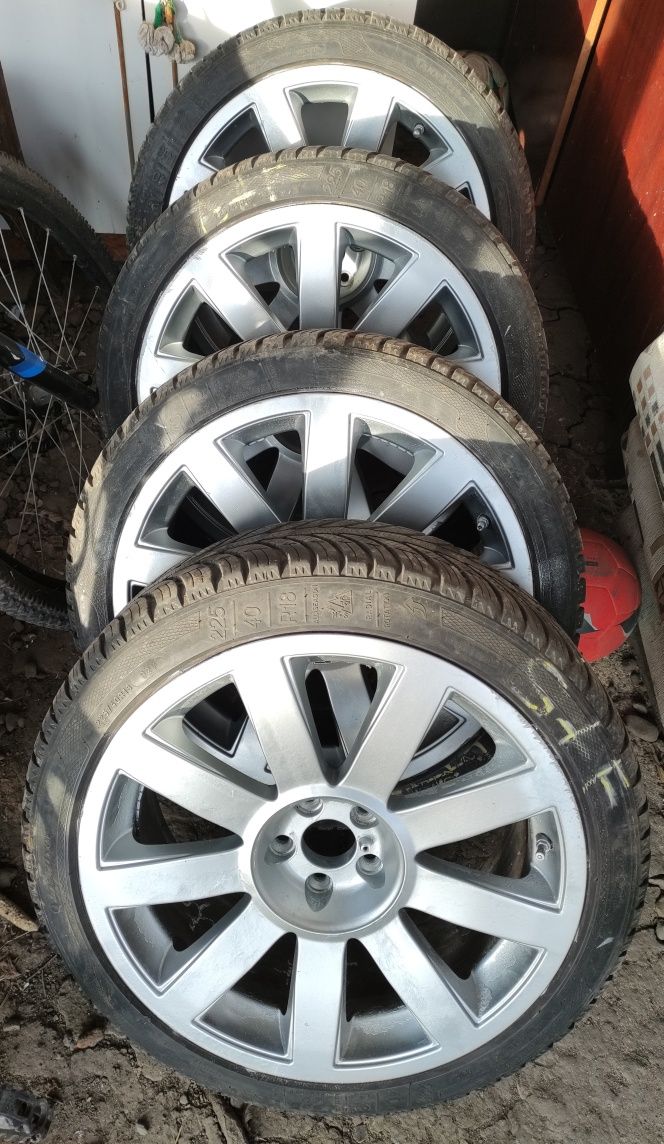 Roți 225/40R18 92V ALL SEASON M+S