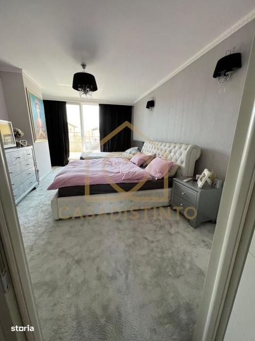 Penthouse de lux cu 6 camere, 3 locuri de parcare, zona Europa