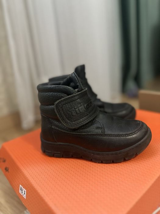 Продам сапоги для мальчика 26 р