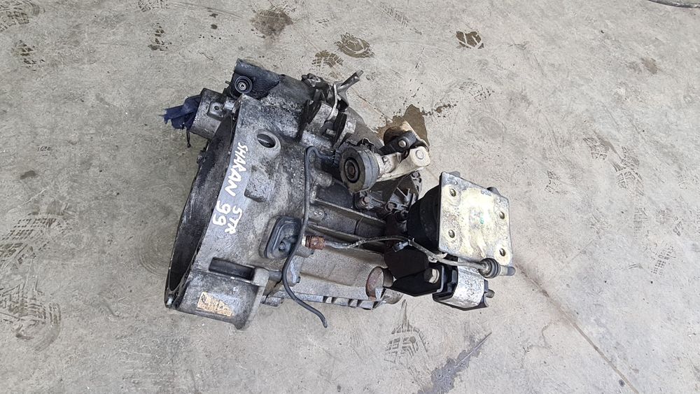 Cutie de viteze vw sharan 5 trepte 1.9 tdi an 1999