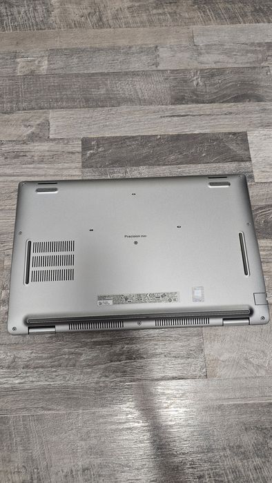 Laptop Dell Precision 3560 i.7 1185G7 32 GB RAMI
