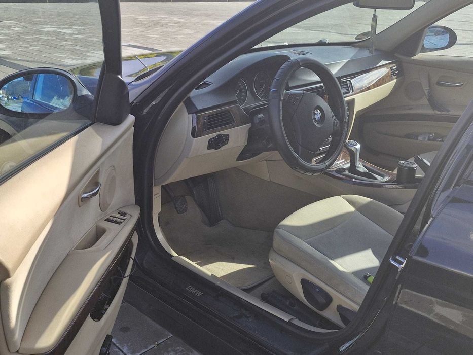 BMW 320 D ,ANUL 2008 ,176 CP
