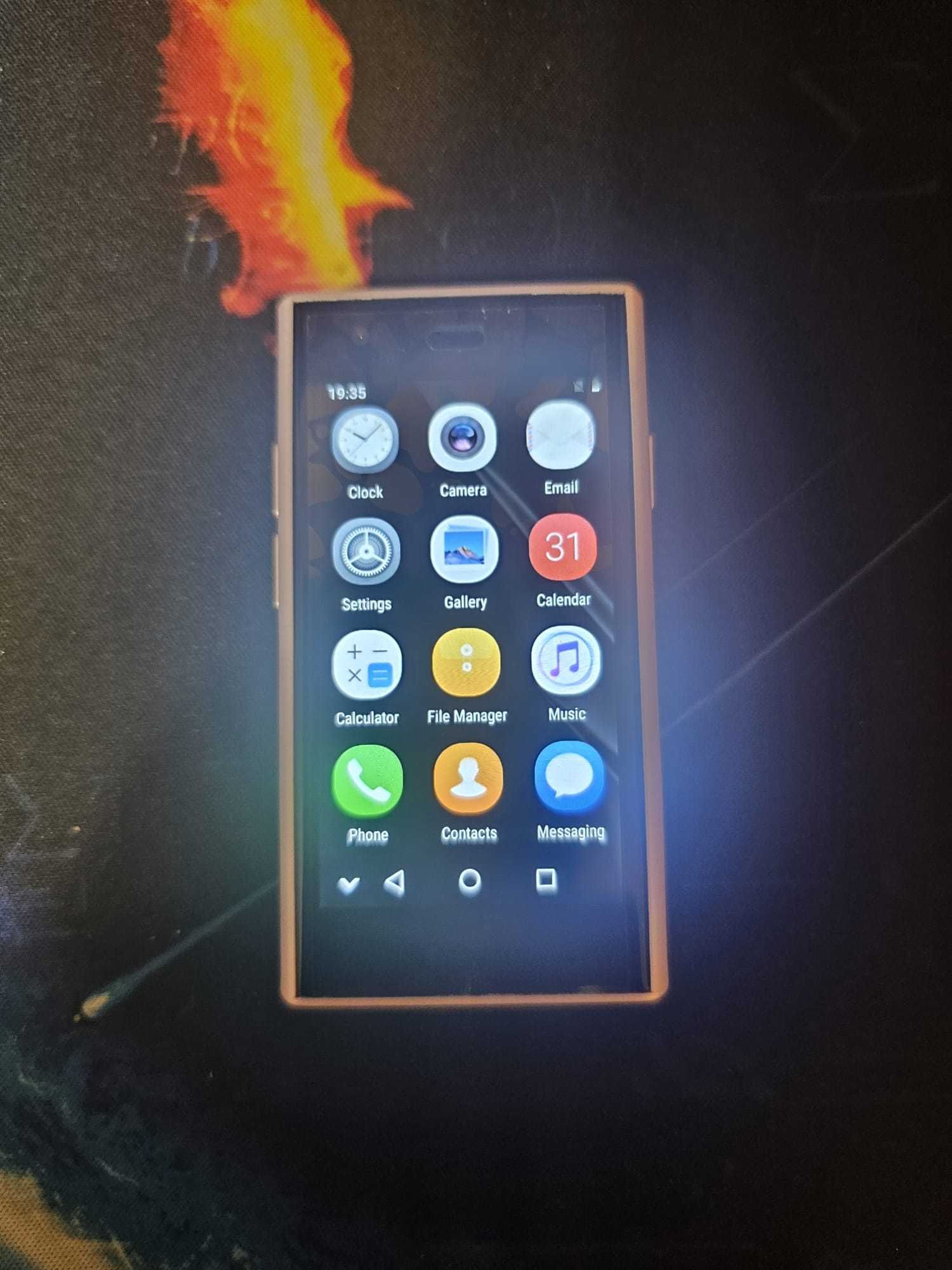 S23 mini  3,0 inchi Android 8.1 2GB+16GB  quadcore
