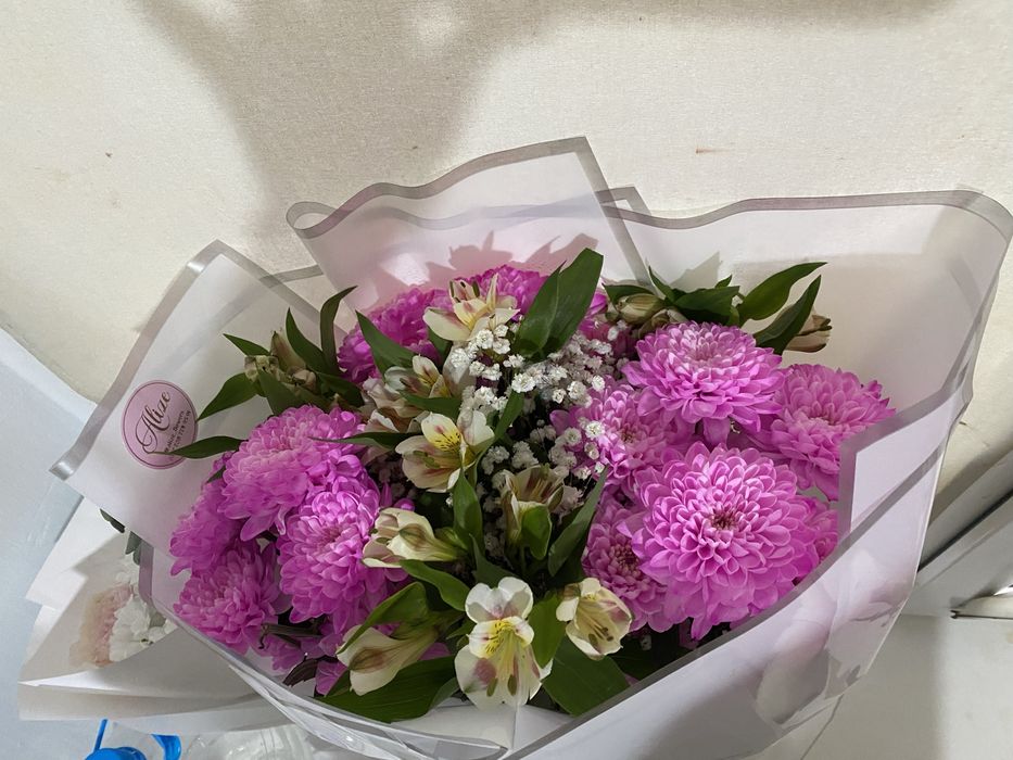 Цветы свежий адемы