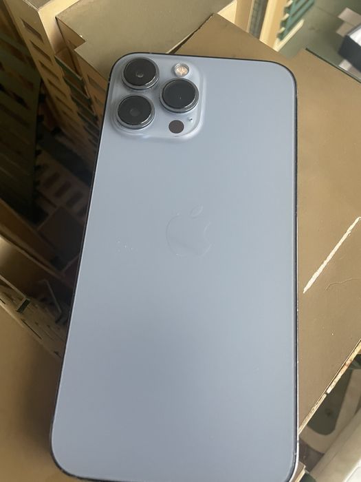 Vand 13-pro max sieea blue stare buna