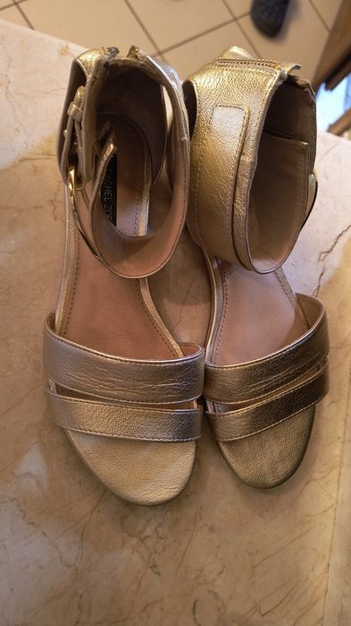 Sandale aurii Rachel Zoe