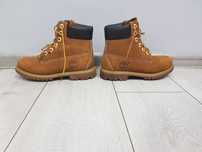 Ghete, bocanci din piele Timberland Caramel