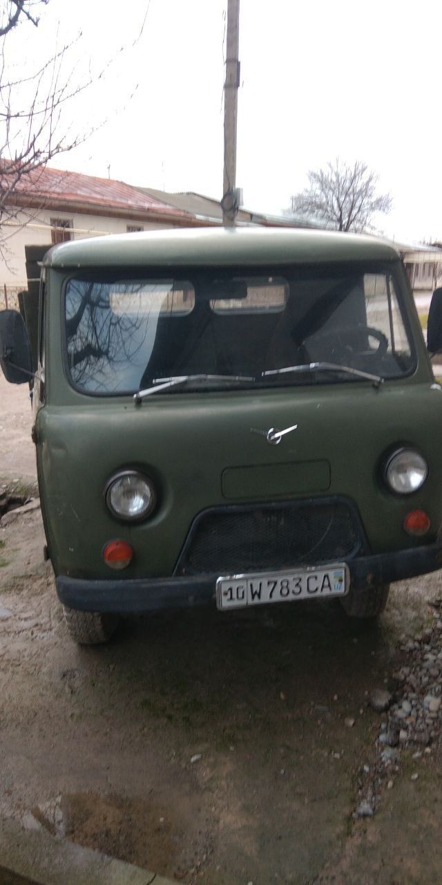 Bartavoy uvaz sotiladi