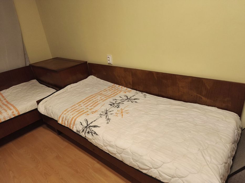 Подарявам 2 легла и ракла