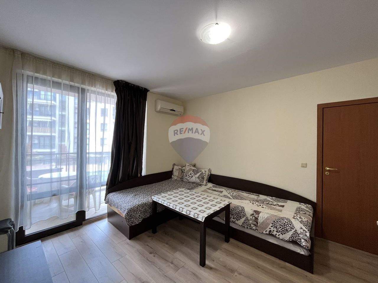 Продава се Двустаен апартамент в к.к. Златни пясъци - 55 кв.м за 1491 €/кв.м - Снимка #5