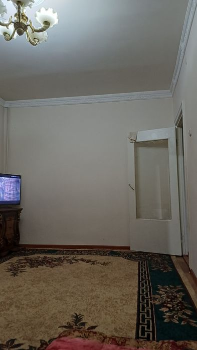 3 xonali kvartira sotiladi  Yunusobod,Bodomzor narxi 82000