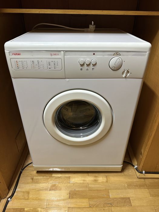 Masină de spălat rufe Rotel SL045X