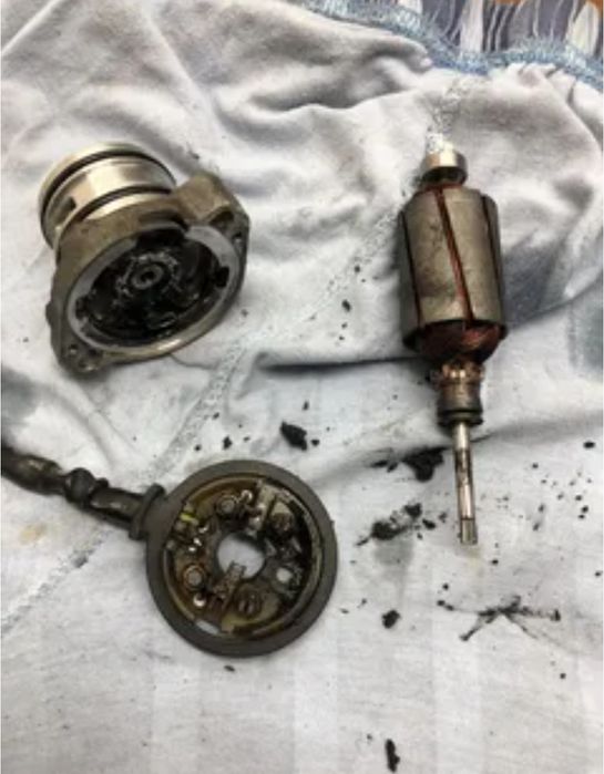 Сантехник. Ремонт котла отопления. Газовый котел отопления. Профилакти