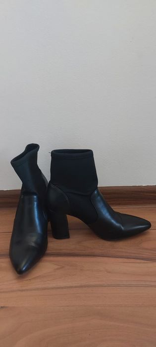 Ghetute,botine elegante mărime 36