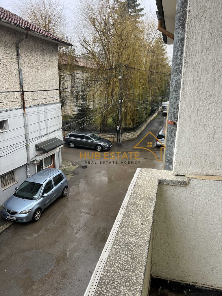 Продава се Тристаен апартамент в Добрич, Център - 78 кв.м за 1385 €/кв.м - Снимка #14