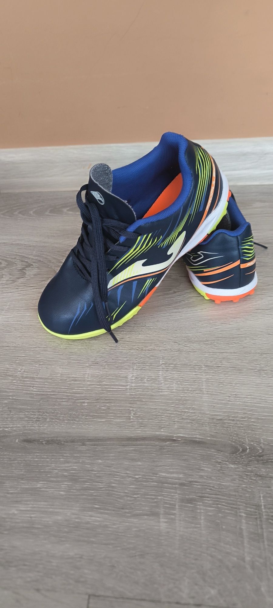 Обувки за футбол Joma, номер 32