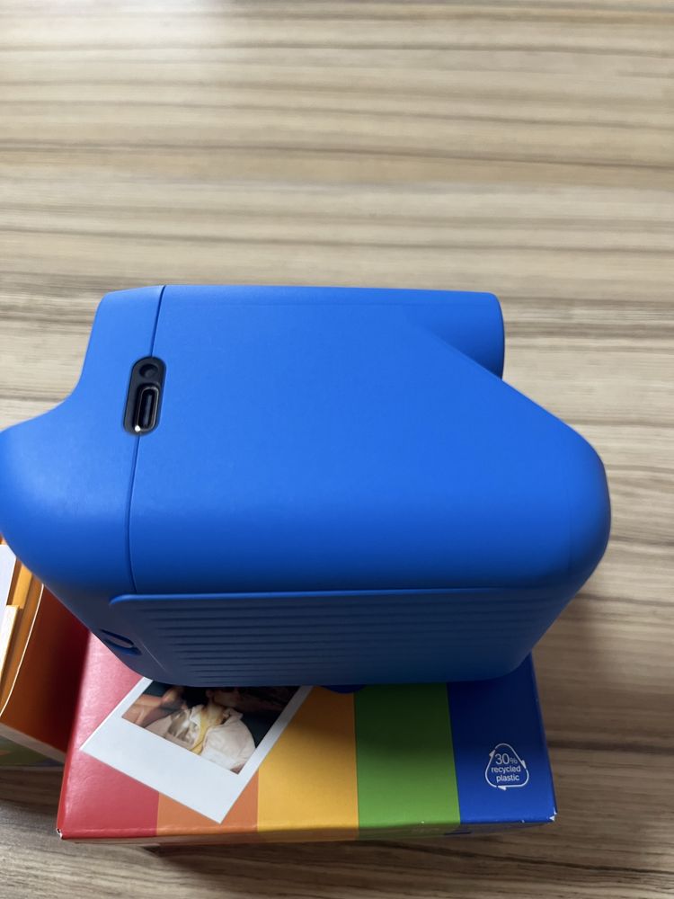 Polaroid Go Gen 2 *подарък* фотоапарат за моментни снимки