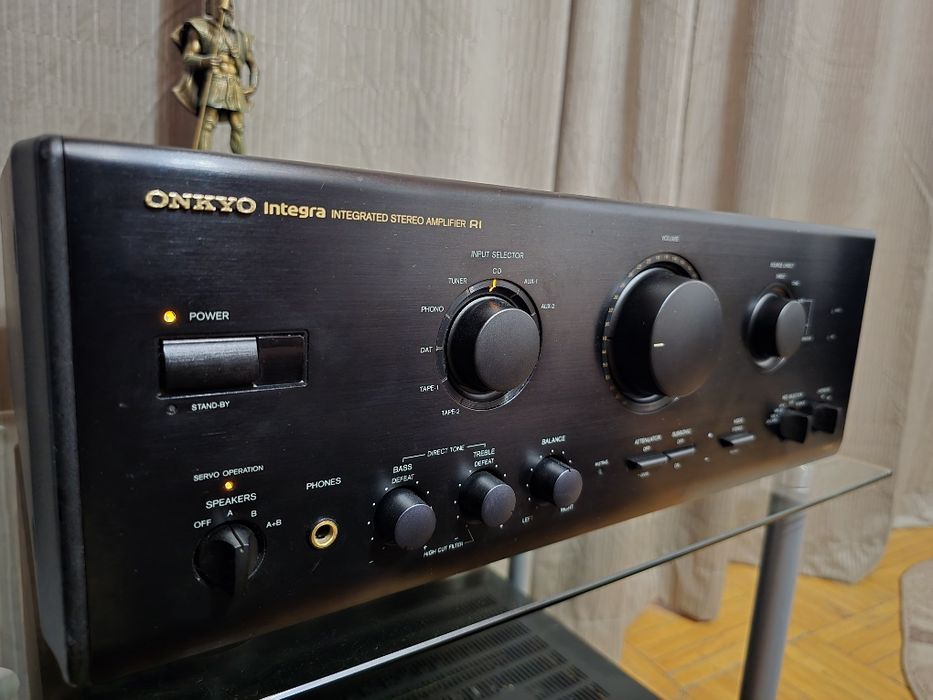 Onkyo Integra A-8870 – Amplificator Stereo High-End