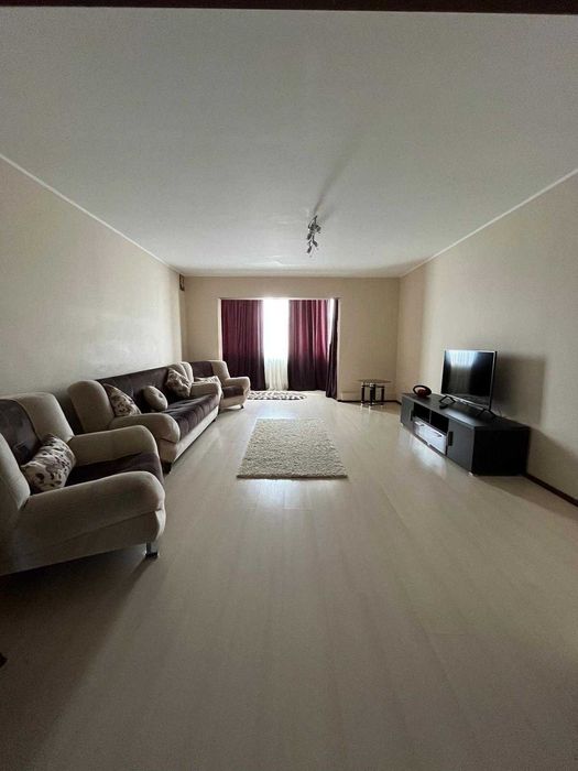Inchiriez apartament cu 3 camere zona IFR
