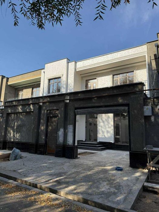 Под ключ! Уч Кахрамон постдан кирганда, Гишткуприкда коттедж.