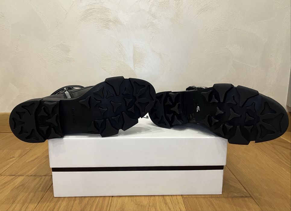 Боти Givenchy Terra lace-up combat boots