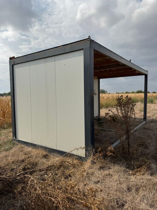 Teren+3 containere 6x3 Cornetu strada aeroportului