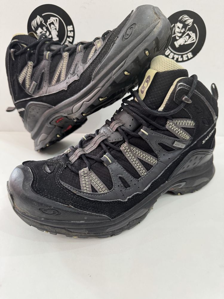 Туристически обувки SALOMON GORE-TEX .Номер 40.5