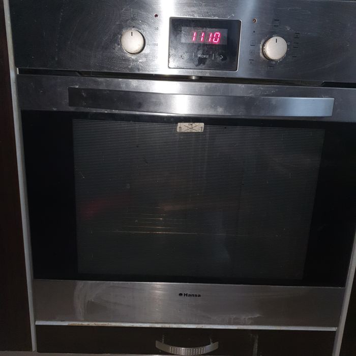 Cuptor electric incorporabil