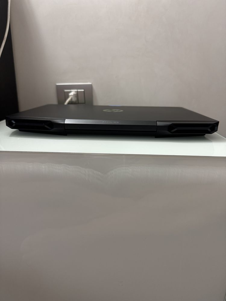 Laptop Gaming HP Pavilion – i7, 16GB, SSD, GTX 1050 – Super ofertă!
