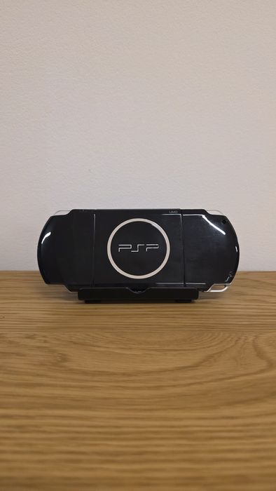 Sony PSP 3000, Modat, 550 de jocuri, 9 in 1