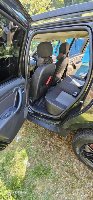 Vând Dacia Duster 4x4