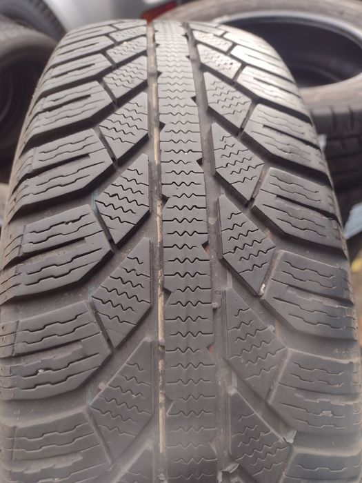 Семперит 4бр.185/70/14 дот1920