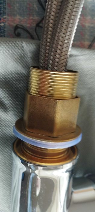 Смесител за кухня с гъвкава лебетка