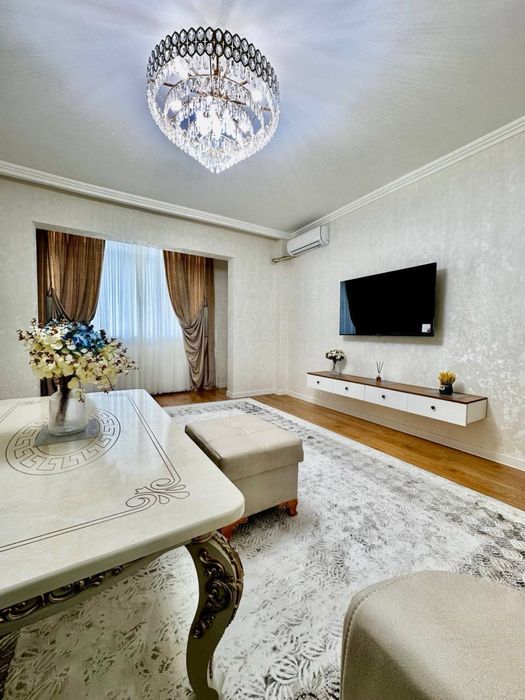 Мирабадский район. Ойбек. Точка вкуса 3х комнатная. Укомплектована