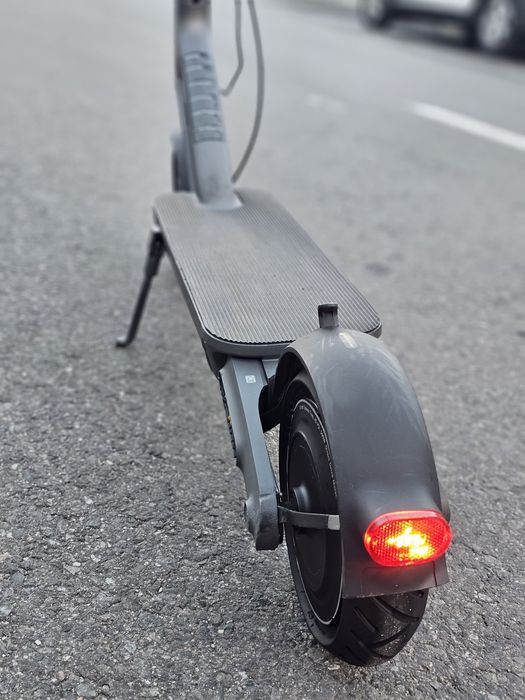 Trotineta electrica Xiaomi Ultra dual motor