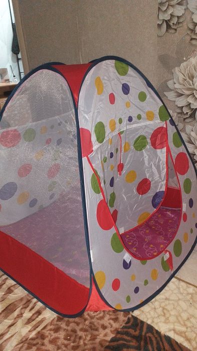 Продам палатку детскую