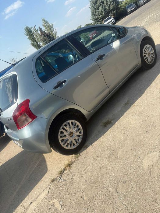 TOYOTA Yaris 2007
