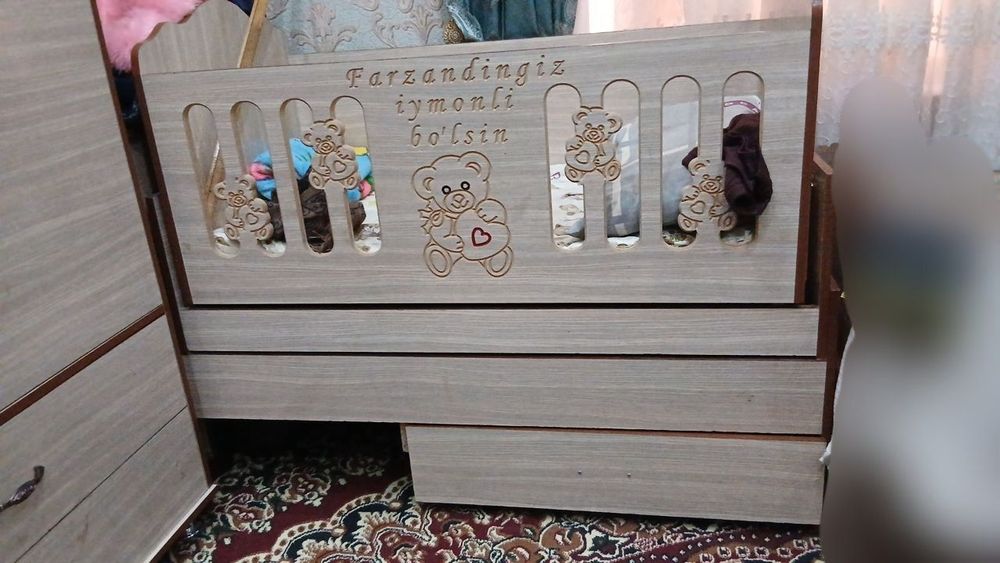 Bolalar kravati belanchekli pashaxonisayam bor 400 min bolishi