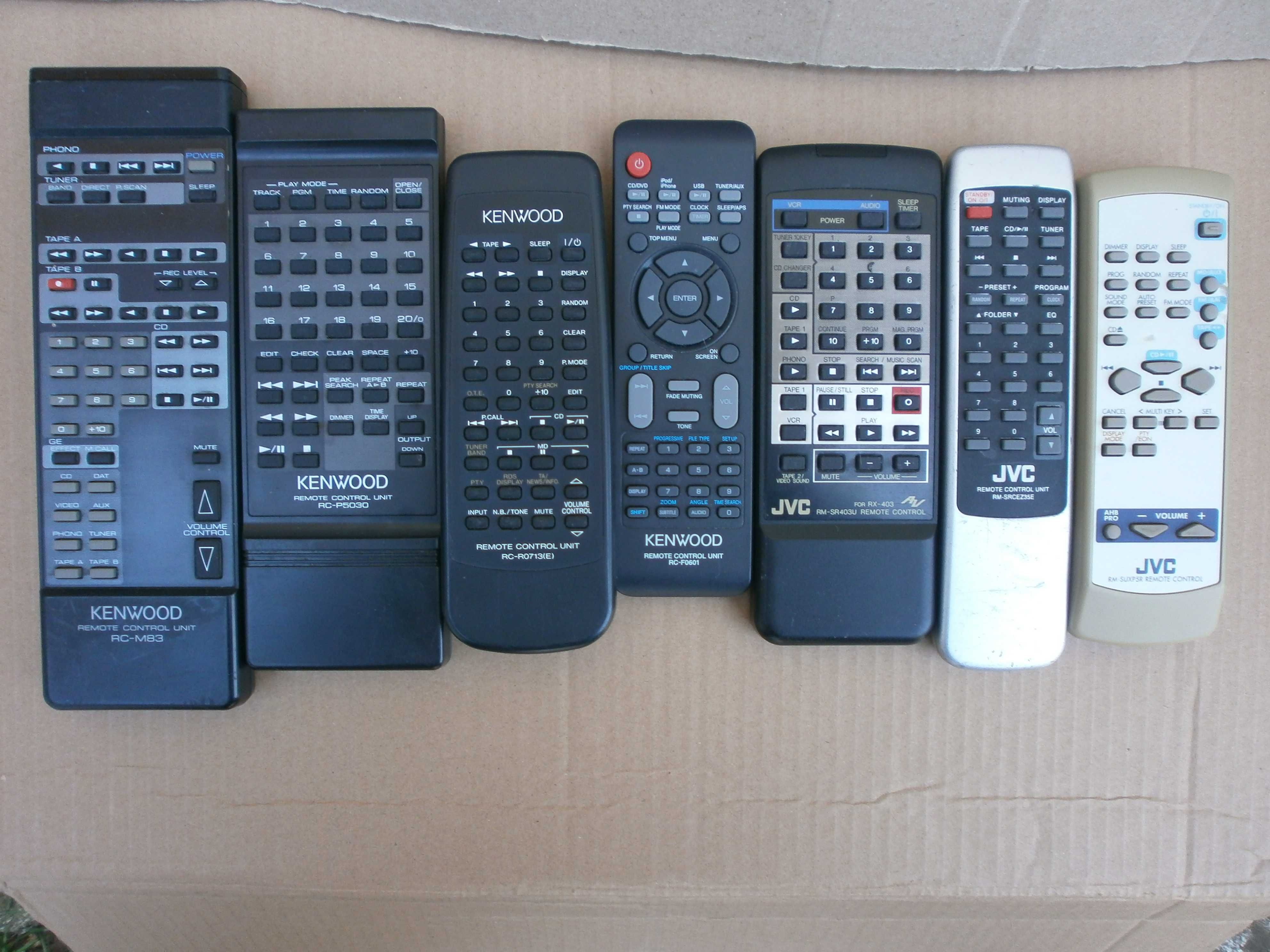 telecomenzi pentru diverse aparate