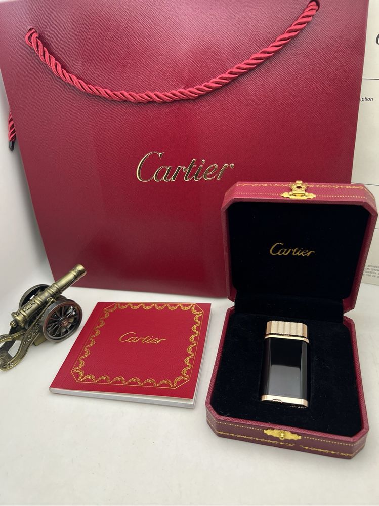 Луксозна запалка Cartier
