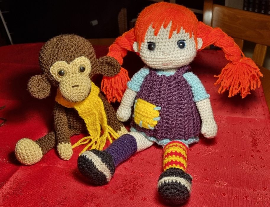 Ръчно плетени играчки амигуруми