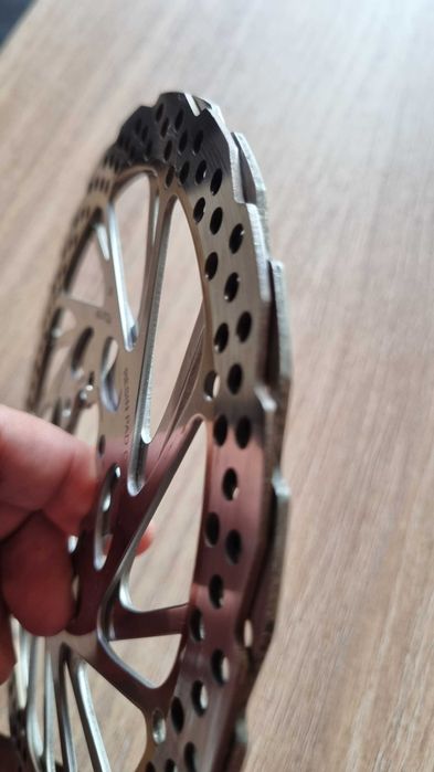 Диск ротор SHimano ( Дискови спирачки)