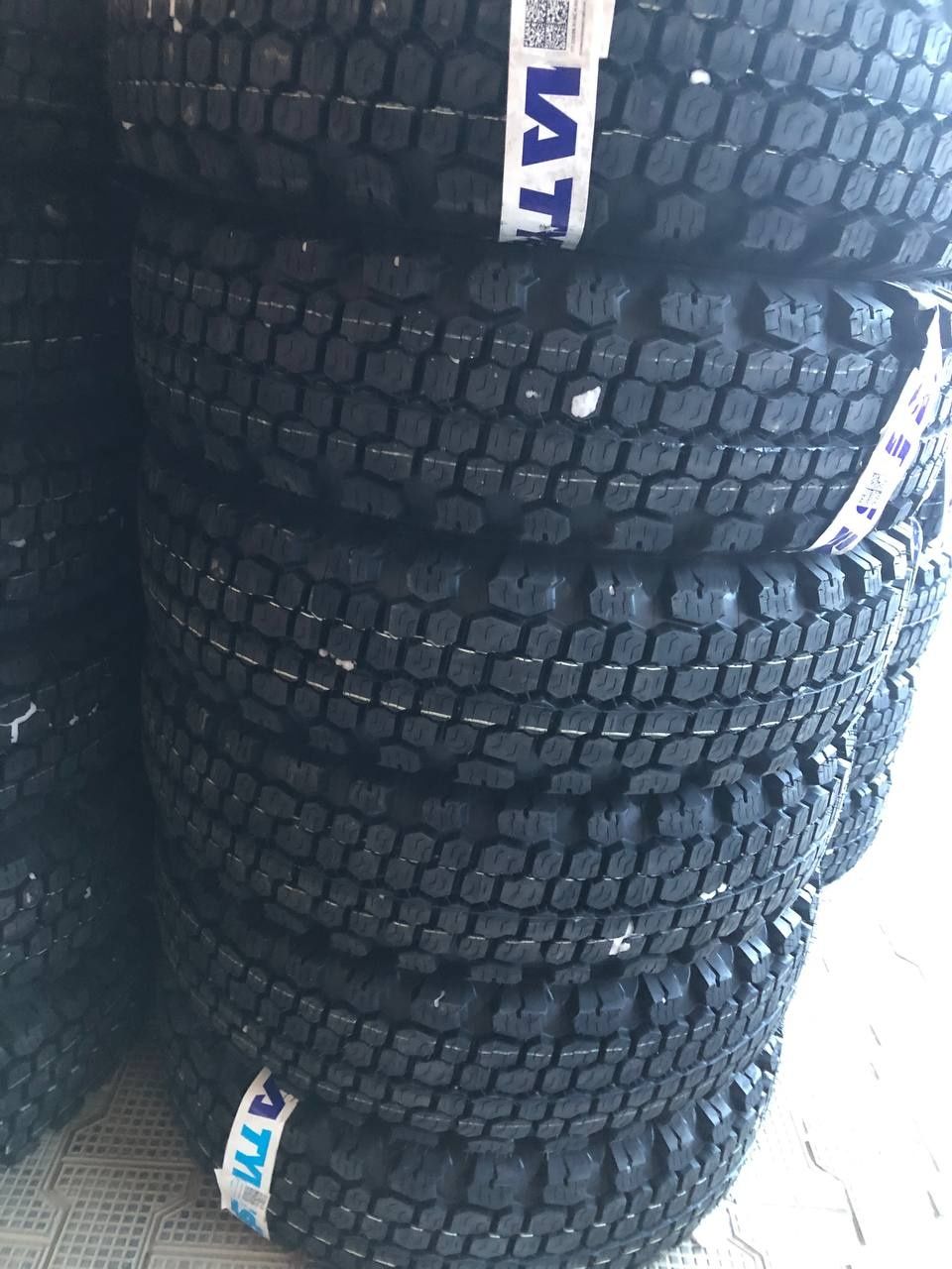 UAZ balon 225/85R15 Kama Rassiya